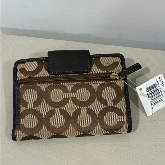 Coach Brown and Black Wallet - Picture 2 of 10
